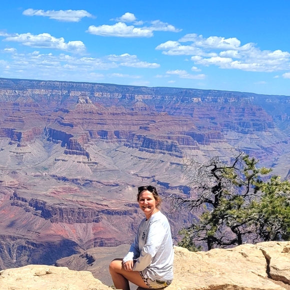 Meet your Posher, RJ - Picture 1 of 1